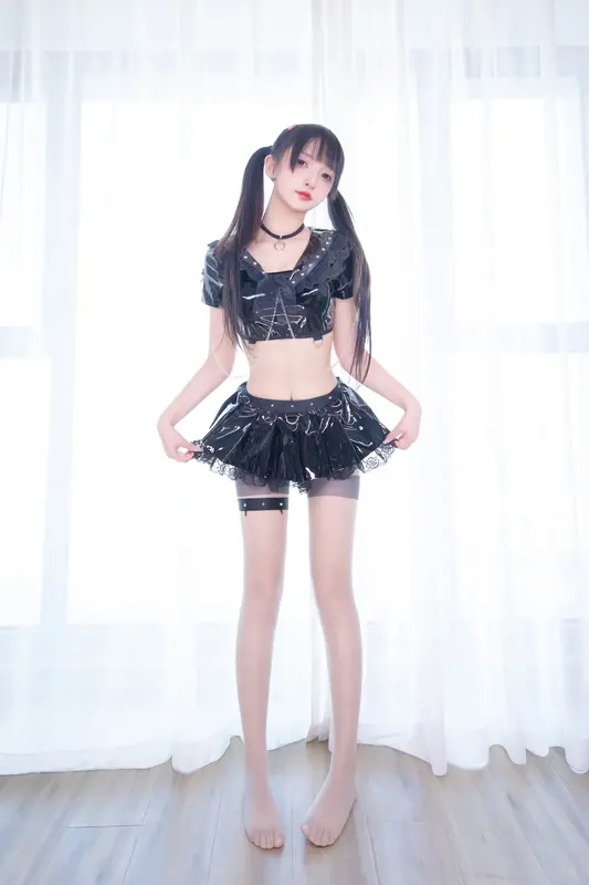 魔女的课后辅导 - 神楽坂真冬